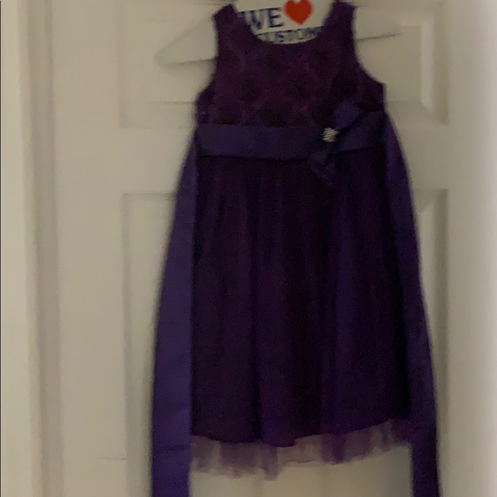 Girls dress size 6